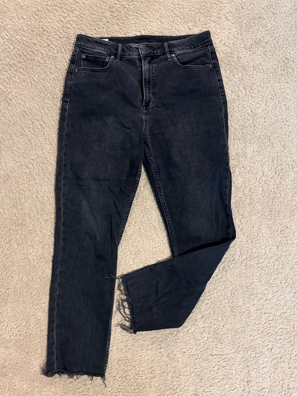 Black Gap high rise, straight jeans - don’t stretch out!